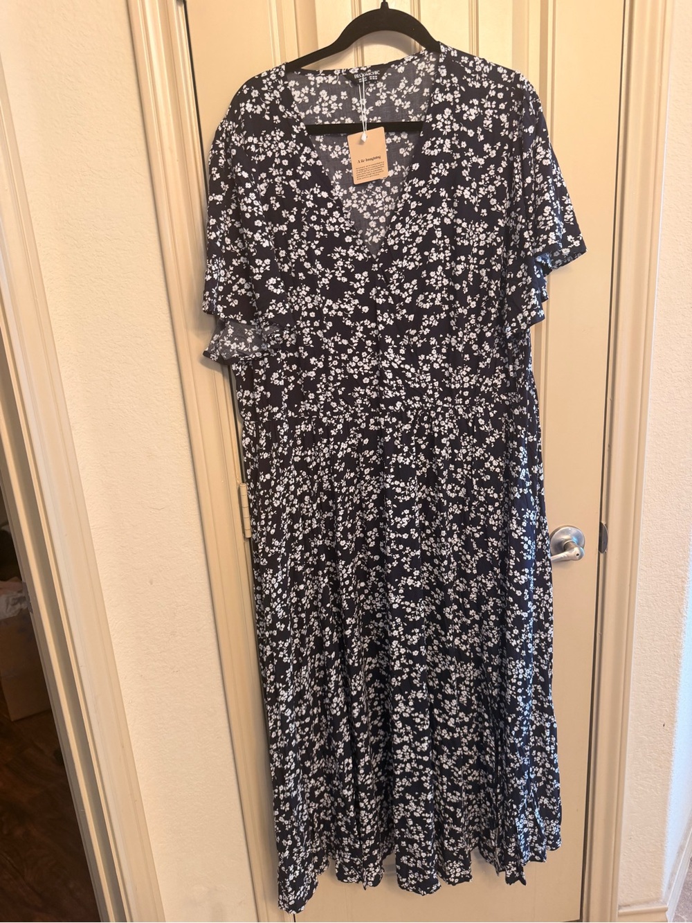 NWT BloomChic Dress